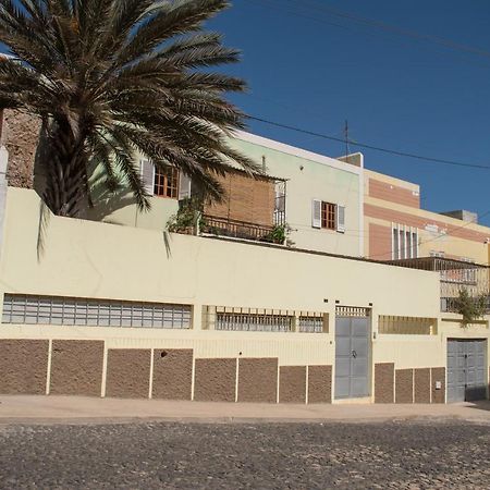 Casa Matnik Lägenhet Mindelo Exteriör bild